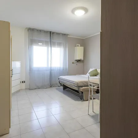 Ossola - Centro Apartament