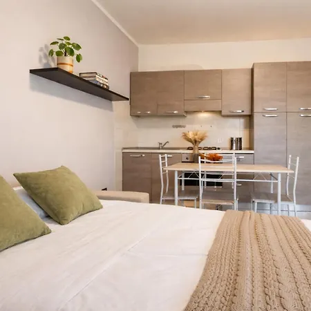 Ossola - Centro Apartamento
